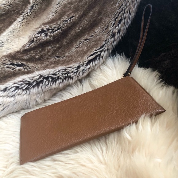 MICHAEL KORS jet set wristlet - Picture 7 of 7